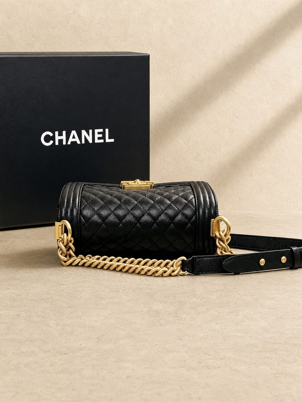 Chanel Gold Chain Black Quilted Lambskin Boy Medium Shoulder Bag - Picture 4 of 4